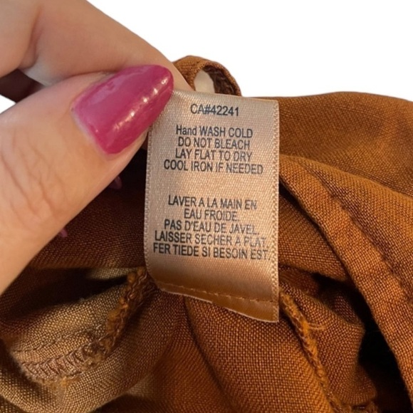 Young fabulous and broke Capri linen pants, size small casual travel pockets - Picture 7 of 8